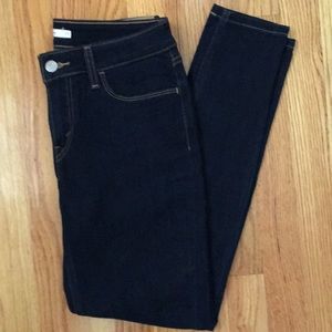 Levi’s 535 Super Skinny Jeans